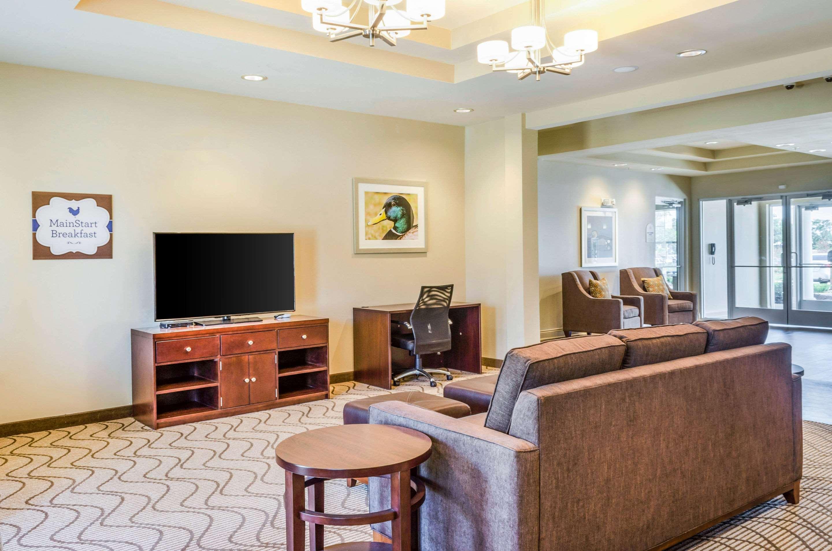 Mainstay Suites Hackberry Sportsman'S Lodge Ngoại thất bức ảnh