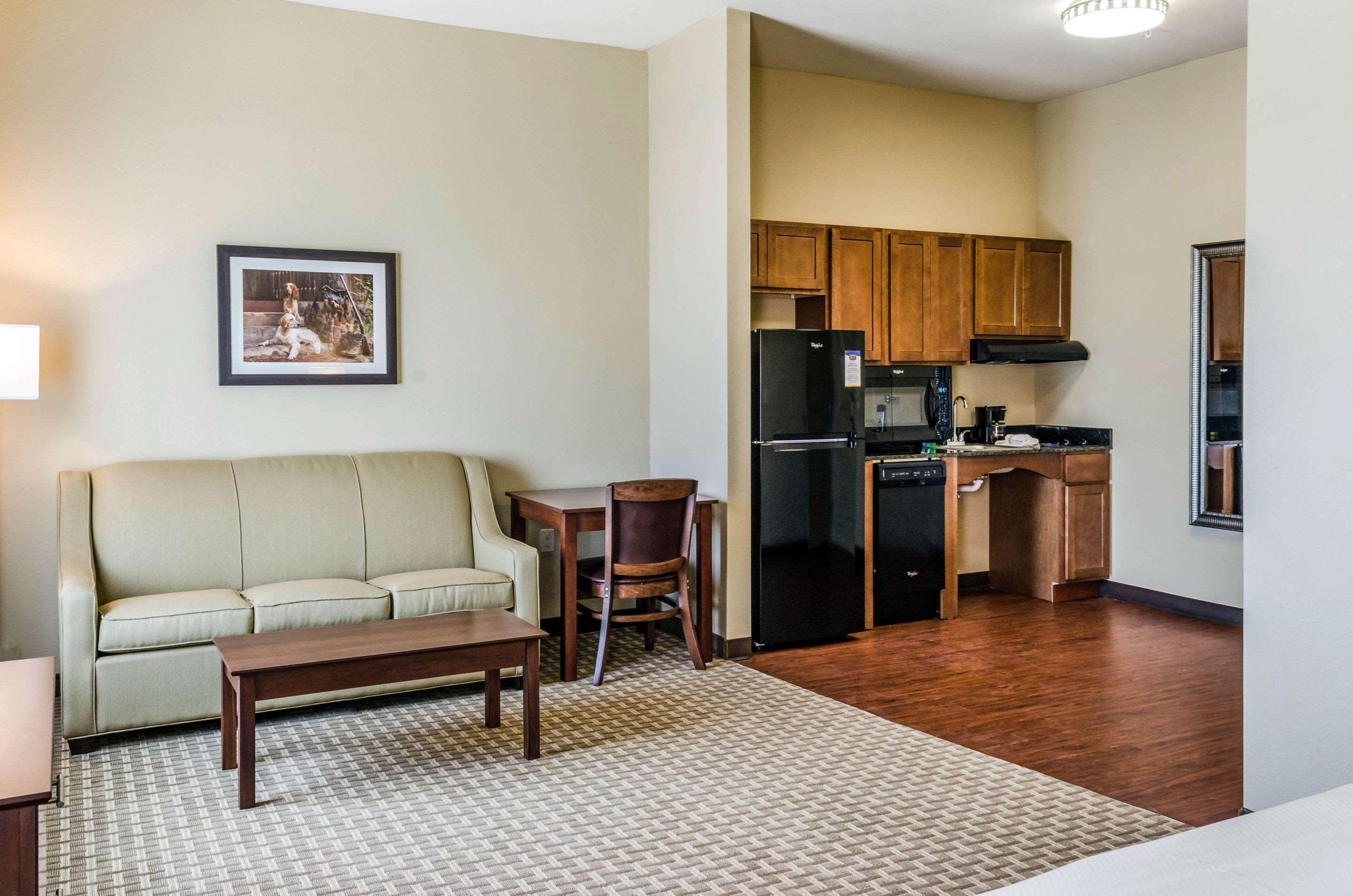 Mainstay Suites Hackberry Sportsman'S Lodge Ngoại thất bức ảnh