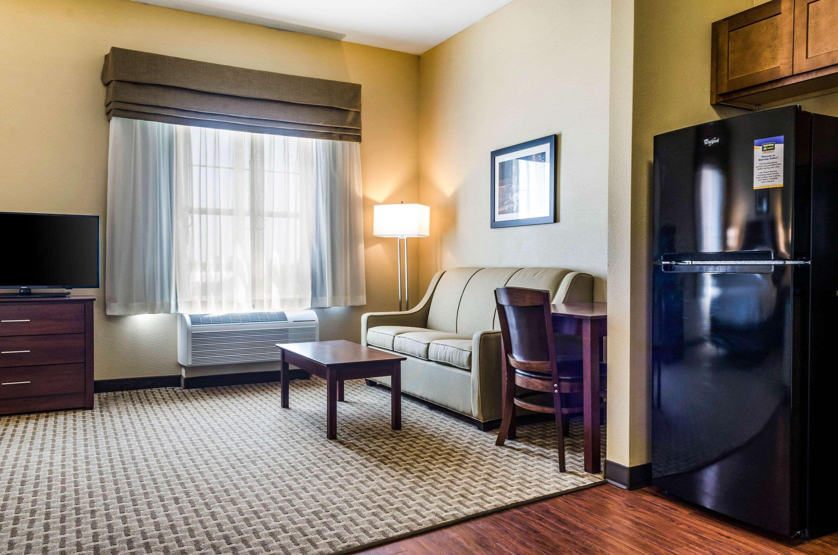 Mainstay Suites Hackberry Sportsman'S Lodge Ngoại thất bức ảnh